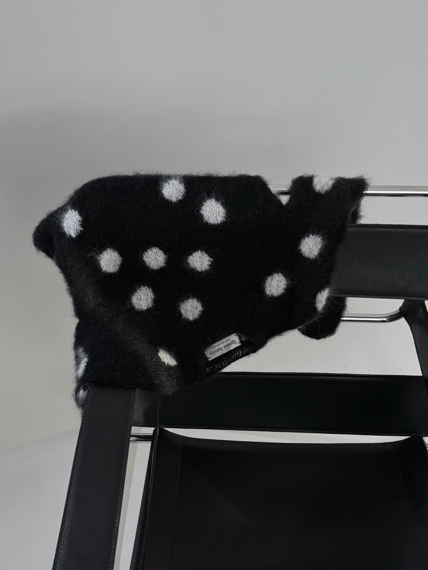 Polka dots black sweater